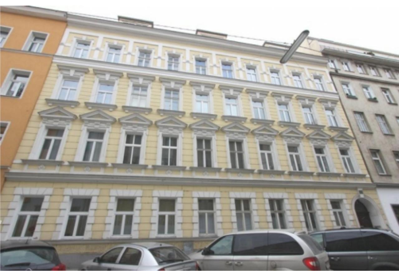 Hostel Momore Wien
